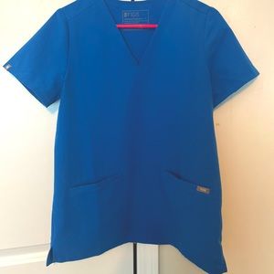 Figs women's scrub top - size small